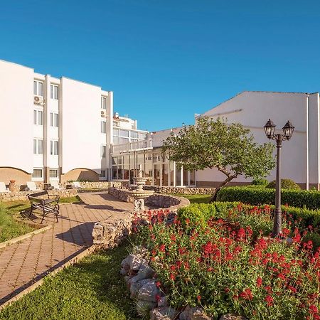 Hotel Omorika Punat Esterno foto