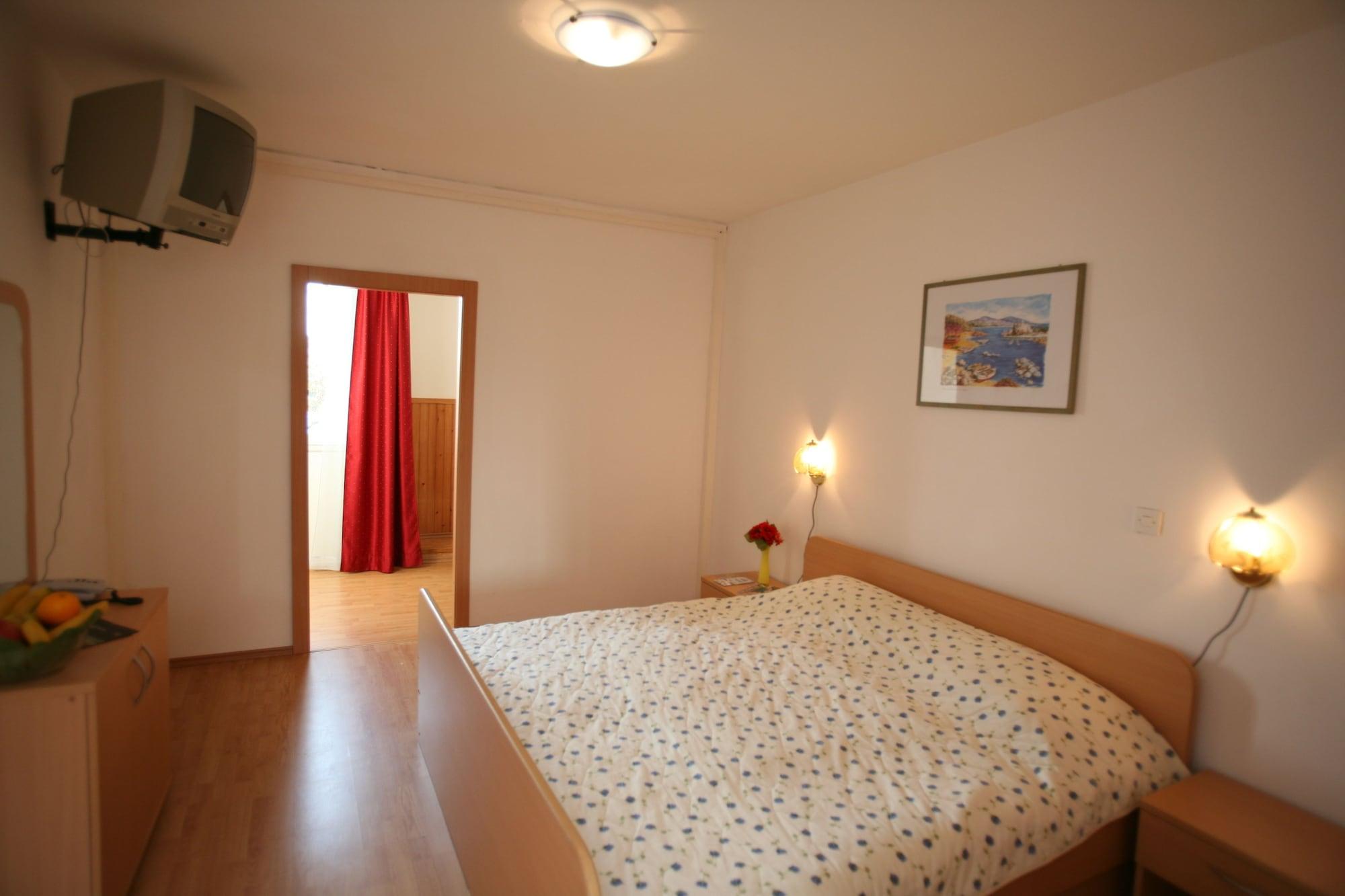Hotel Omorika Punat Esterno foto