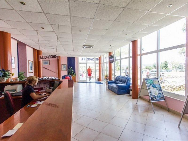 Hotel Omorika Punat Esterno foto