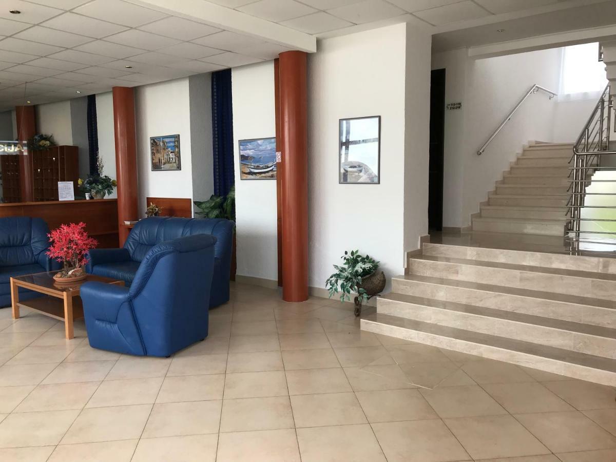 Hotel Omorika Punat Esterno foto